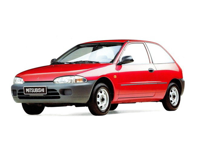 Mitsubishi Colt IV Hatchback (03.1992 - 04.1996)